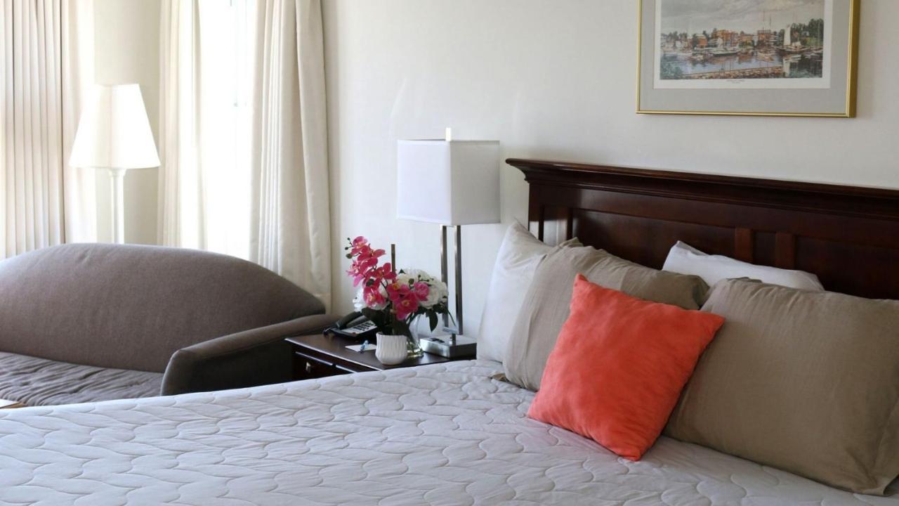 Camden Riverhouse Hotel And Inn ภายนอก รูปภาพ