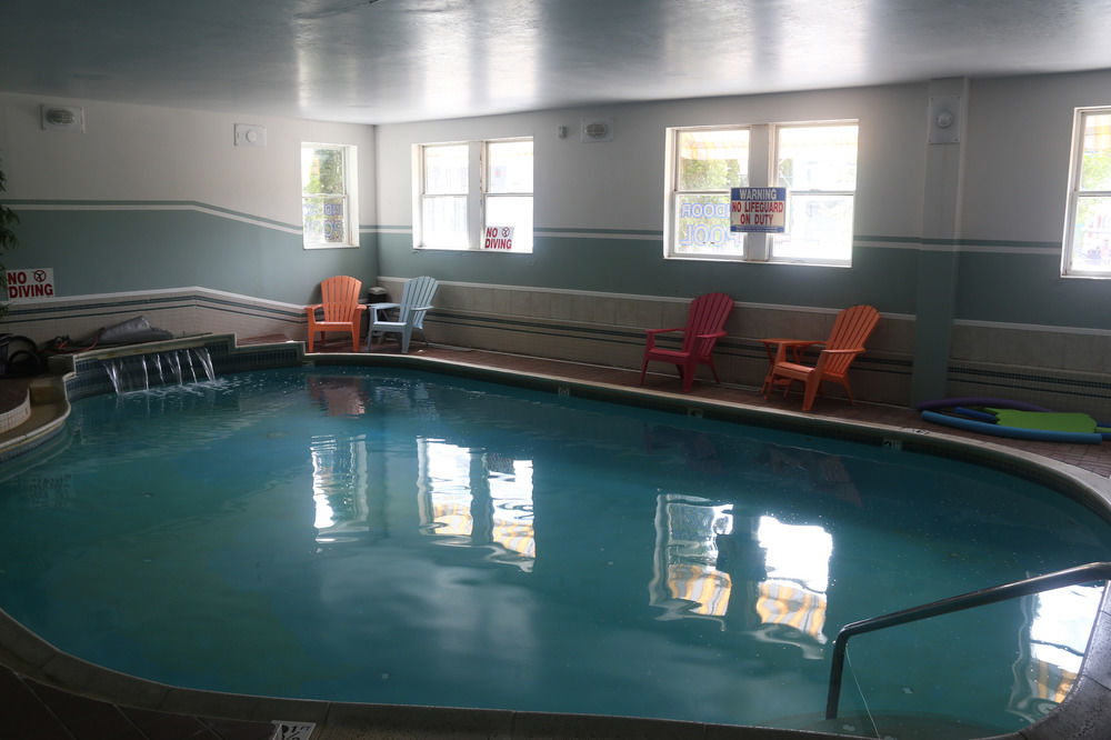 Camden Riverhouse Hotel And Inn ภายนอก รูปภาพ