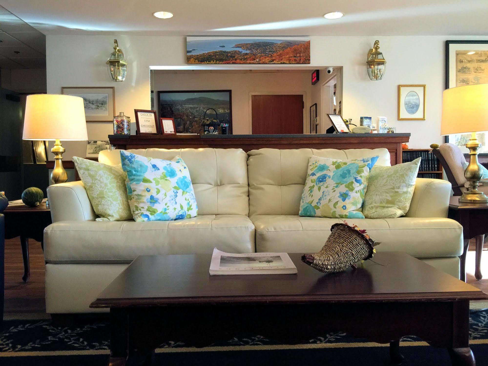 Camden Riverhouse Hotel And Inn ภายนอก รูปภาพ